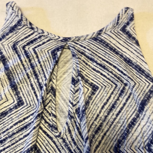 Tori Richards tank top blouse size extra small - Picture 5 of 5
